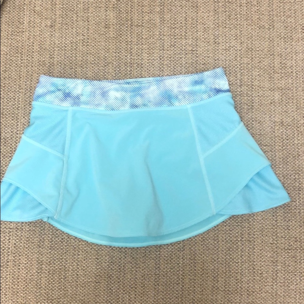 Athleta Girl Tennis Skirt light blue size medium